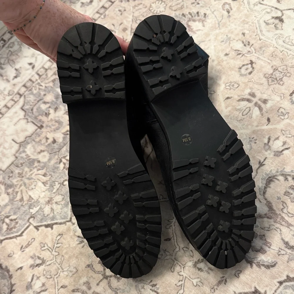 Tory Burch black pebbled